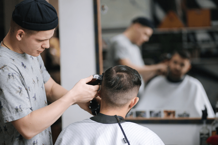 A Stylist's Guide to Mastering Trimmers